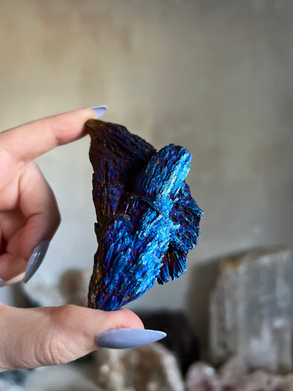 Aura Kyanite